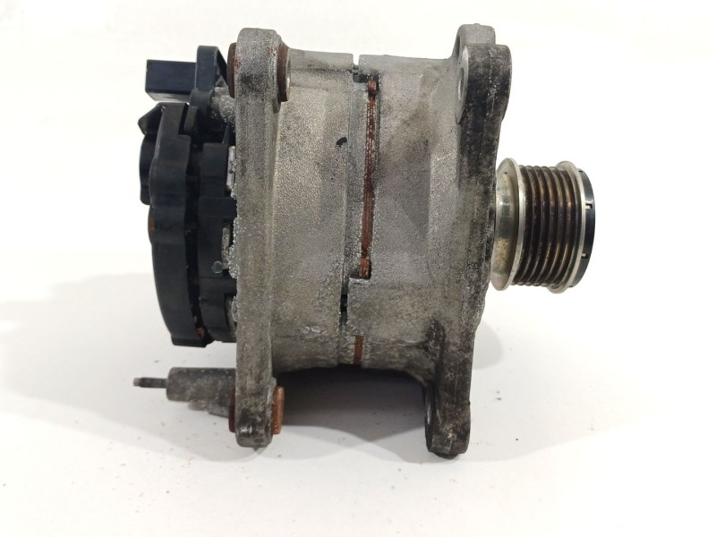 Recambio de alternador para seat ibiza (6l1) cool referencia OEM IAM 038903024D  0124325131