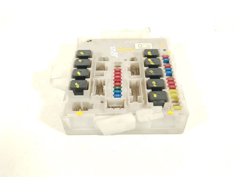 Recambio de caja reles / fusibles para nissan pathfinder iii (r51) 2.5 dci 4wd referencia OEM IAM 284B6EB30C  