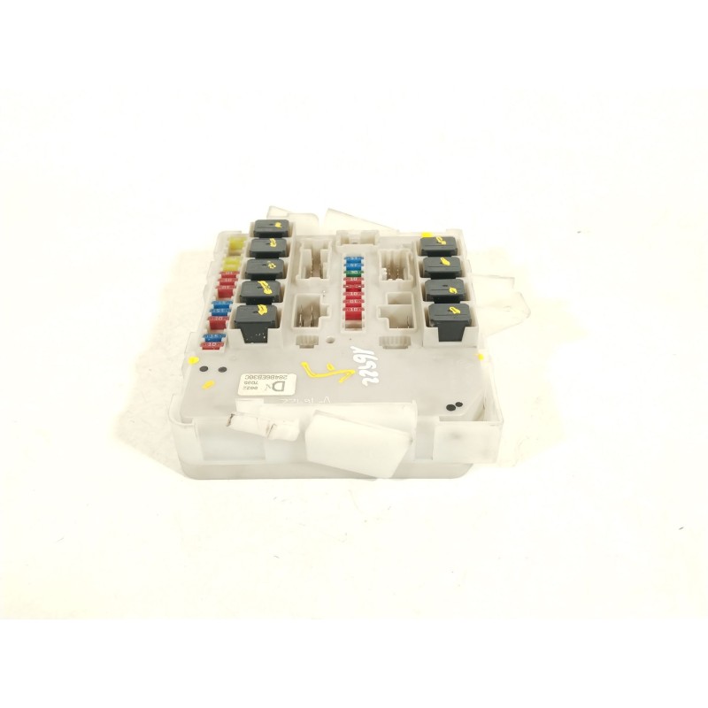 Recambio de caja reles / fusibles para nissan pathfinder iii (r51) 2.5 dci 4wd referencia OEM IAM 284B6EB30C  