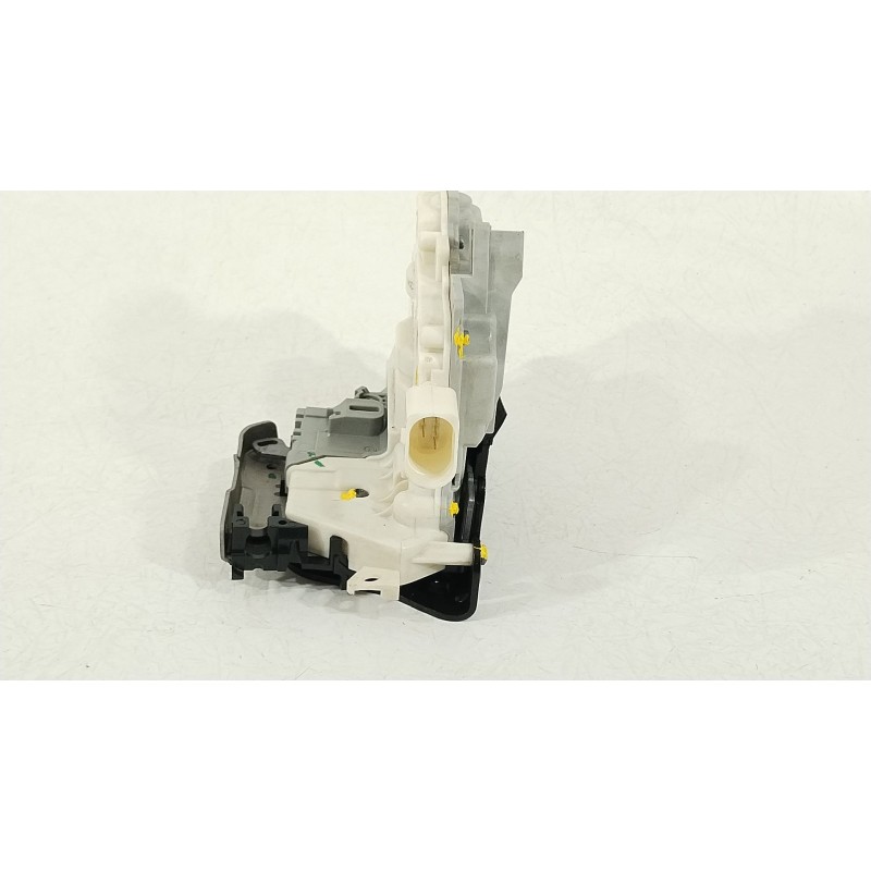 Recambio de cerradura puerta delantera derecha para audi a4 b8 avant (8k5) 2.0 tdi referencia OEM IAM 8J1837016A  