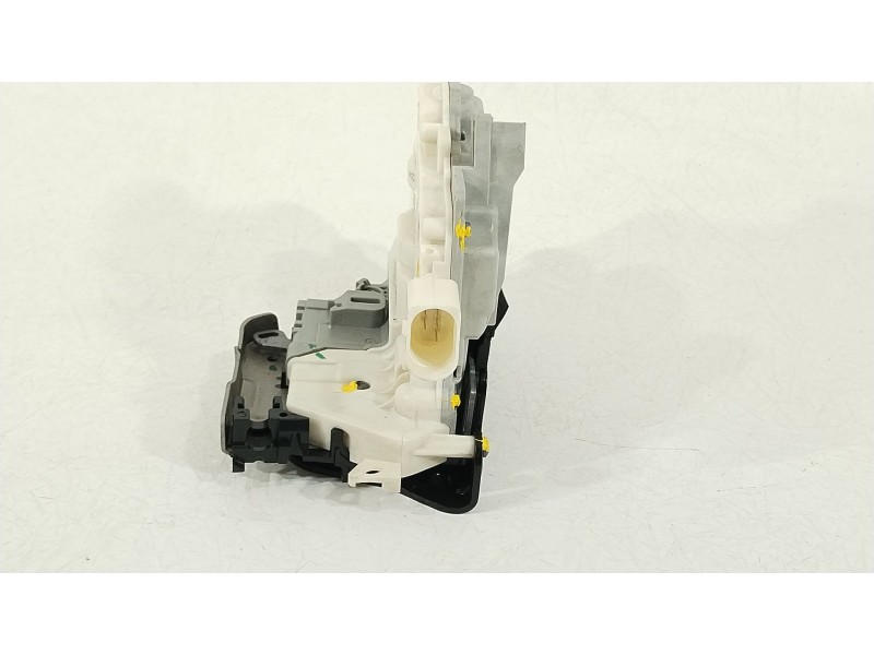 Recambio de cerradura puerta delantera derecha para audi a4 b8 avant (8k5) 2.0 tdi referencia OEM IAM 8J1837016A  