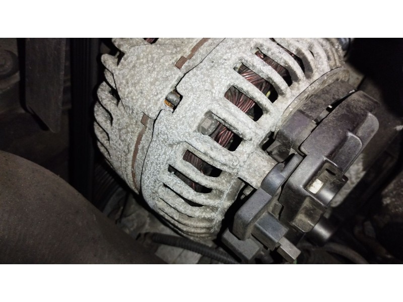 Recambio de alternador para volvo xc90 i (275) d5 awd referencia OEM IAM 30667788 0124625024 