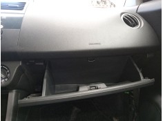Recambio de guantera para suzuki swift iii (mz, ez) 1.3 ddis (rs 413d) referencia OEM IAM    2