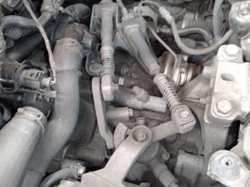 Recambio de caja cambios para volkswagen golf v (1k1) 1.4 tsi referencia OEM IAM JYG  