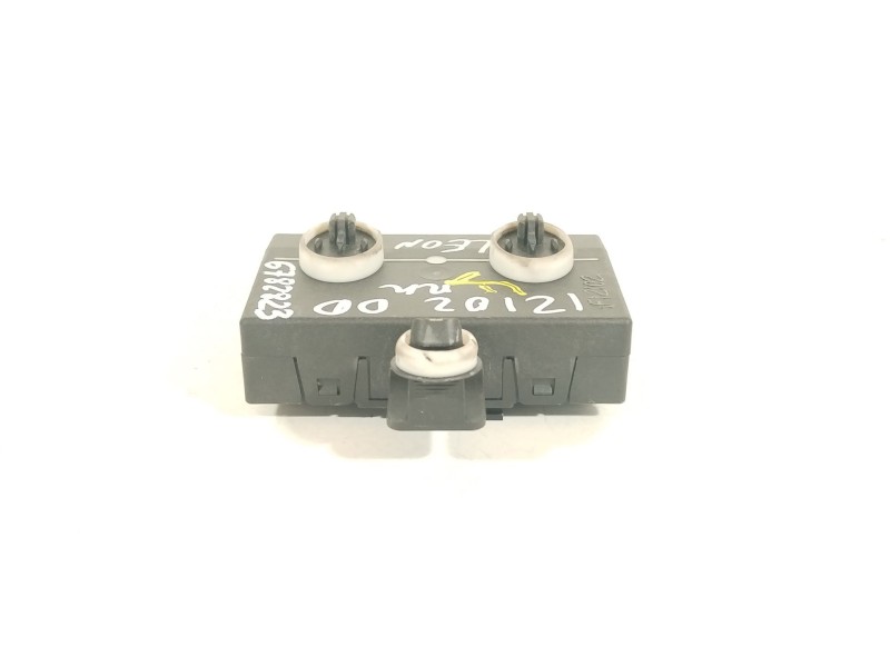 Recambio de modulo confort para seat leon sc (5f5) style referencia OEM IAM 5Q4959592  