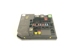 Recambio de caja reles / fusibles para nissan juke (f15) 1.2 dig-t referencia OEM IAM 284B71TX2A  
