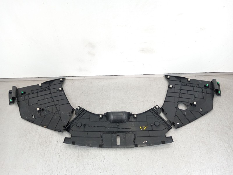 Recambio de moldura para byd seal electrico de bateria referencia OEM IAM 5302210A  
