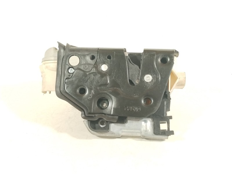 Recambio de cerradura puerta delantera izquierda para audi a4 b8 avant (8k5) 2.0 tdi referencia OEM IAM 8J1837015A  