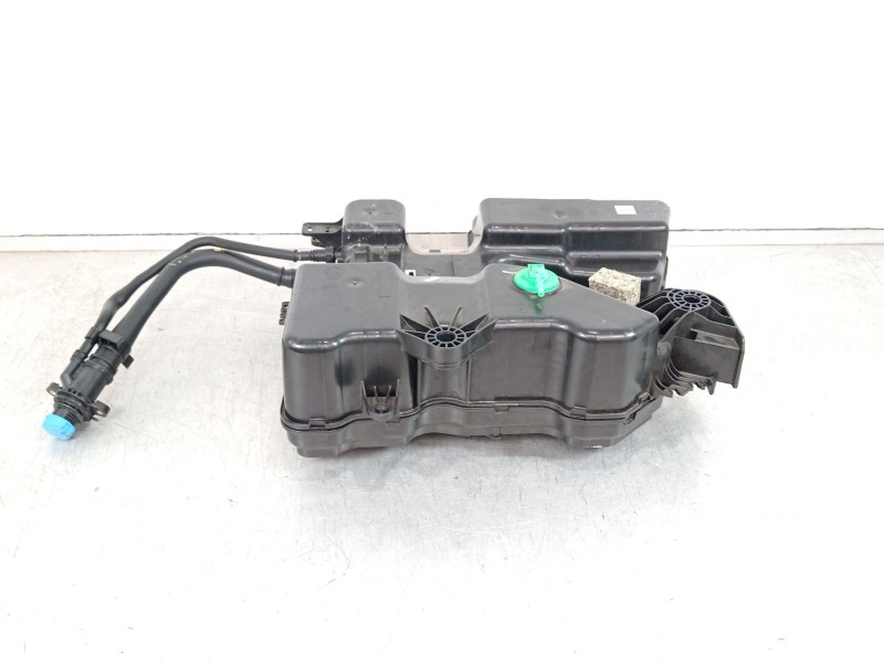 Recambio de deposito adblue para peugeot traveller autobús (v_) 2.0 bluehdi 145 referencia OEM IAM 4077148ad 4099016 