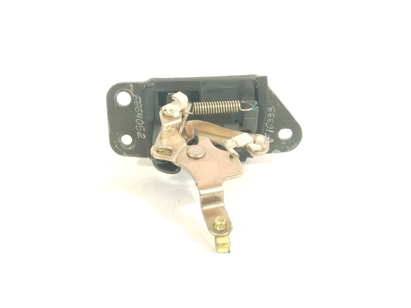 Recambio de cerradura maletero / porton para ssangyong rodius i 2.7 xdi referencia OEM IAM 7141021000  