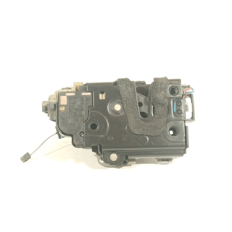 Recambio de cerradura puerta delantera izquierda para volkswagen polo iv (9n_, 9a_) 1.2 12v referencia OEM IAM 3B1837015AM  
