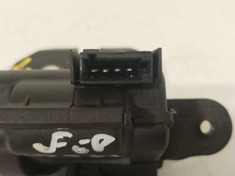 Recambio de cerradura maletero / porton para fiat 500l (351_, 352_) 1.4 (199lyb1b) referencia OEM IAM 52056596  