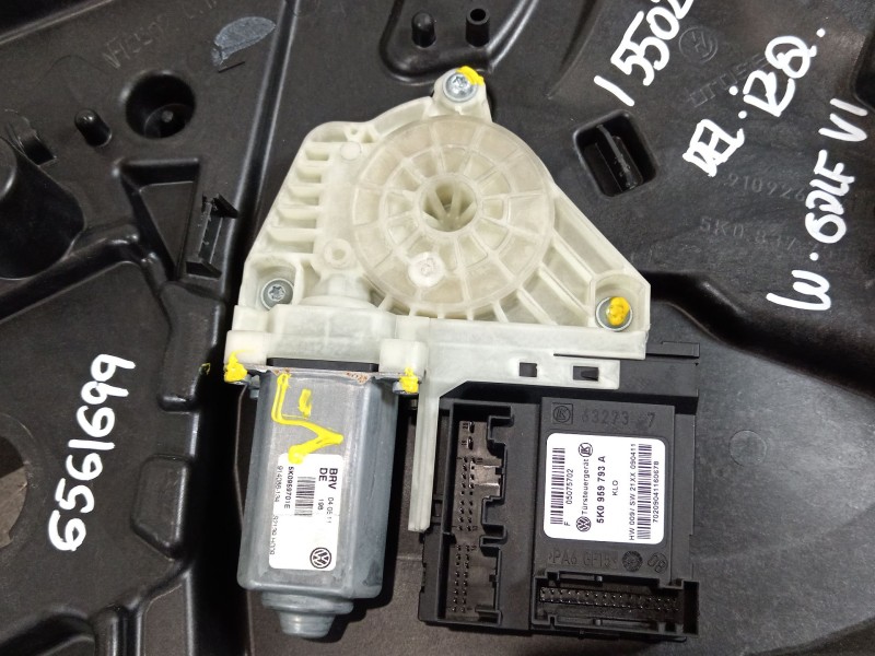Recambio de elevalunas delantero izquierdo para volkswagen golf vi (5k1) 2.0 tdi referencia OEM IAM 5K0837461D 5K1837729AA 5K095