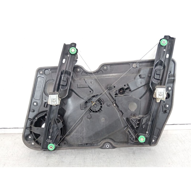 Recambio de elevalunas delantero izquierdo para volkswagen golf vi (5k1) 2.0 tdi referencia OEM IAM 5K0837461D 5K1837729AA 5K095