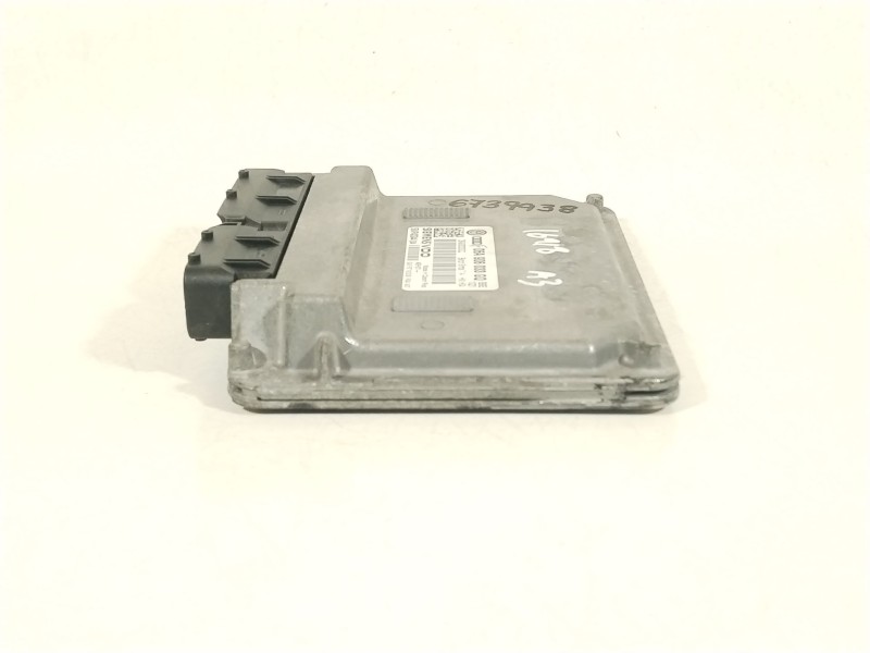 Recambio de centralita motor uce para audi a3 sportback (8pa) 1.6 referencia OEM IAM 06A906033GQ 5WP4034404 