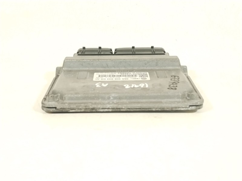 Recambio de centralita motor uce para audi a3 sportback (8pa) 1.6 referencia OEM IAM 06A906033GQ 5WP4034404 
