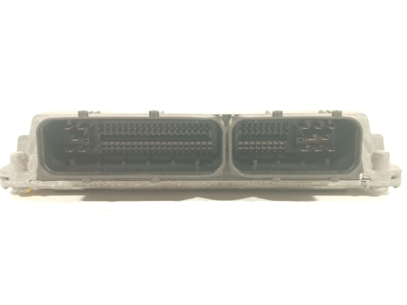 Recambio de centralita motor uce para audi a3 sportback (8pa) 1.6 referencia OEM IAM 06A906033GQ 5WP4034404 