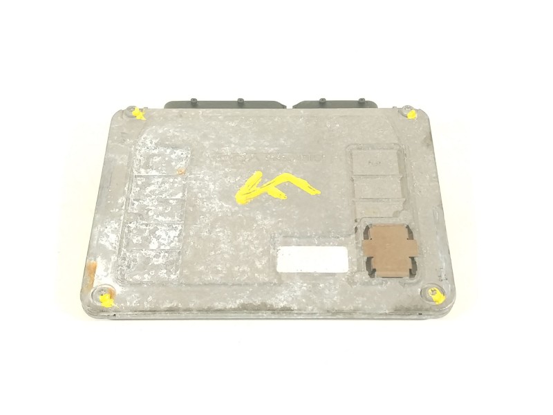 Recambio de centralita motor uce para audi a3 sportback (8pa) 1.6 referencia OEM IAM 06A906033GQ 5WP4034404 