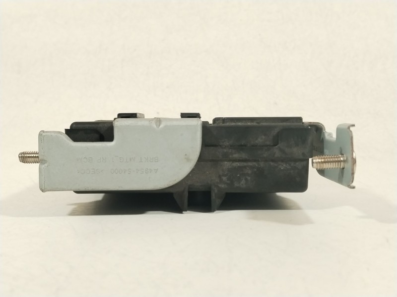 Recambio de modulo electronico para kia carens iv 1.7 crdi referencia OEM IAM 95400A4700  