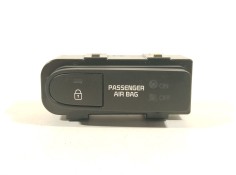 Recambio de mando multifuncion para kia carens iv 1.7 crdi referencia OEM IAM 299128768 93700A4020CA 