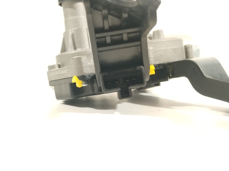 Recambio de motor limpia trasero para kia carens iv 1.7 crdi referencia OEM IAM 98700A4000 F00S282232 
