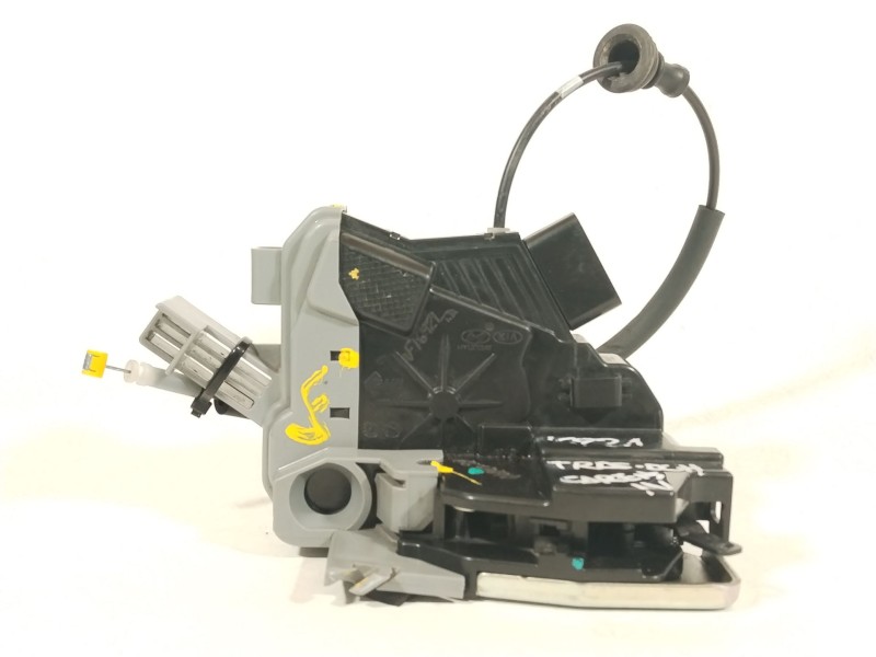 Recambio de cerradura puerta trasera derecha para kia carens iv 1.7 crdi referencia OEM IAM 81420A4030  