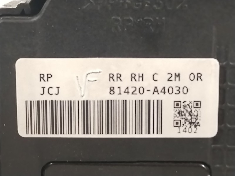 Recambio de cerradura puerta trasera derecha para kia carens iv 1.7 crdi referencia OEM IAM 81420A4030  