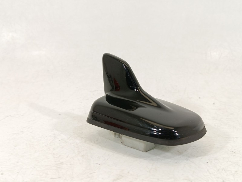 Recambio de antena para audi a3 sportback (8y) gy referencia OEM IAM 4N0035503AF  