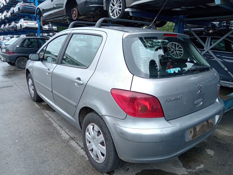 peugeot 307 (3a/c) del año 2004