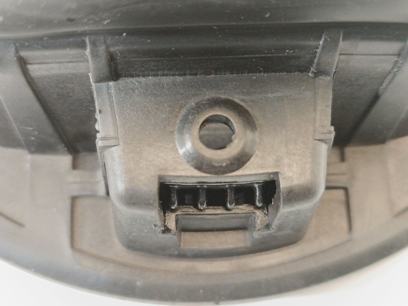 Recambio de tapa exterior combustible para seat toledo iii (5p2) 1.9 tdi referencia OEM IAM 5P5809905 1K0010455B 5P0010375S