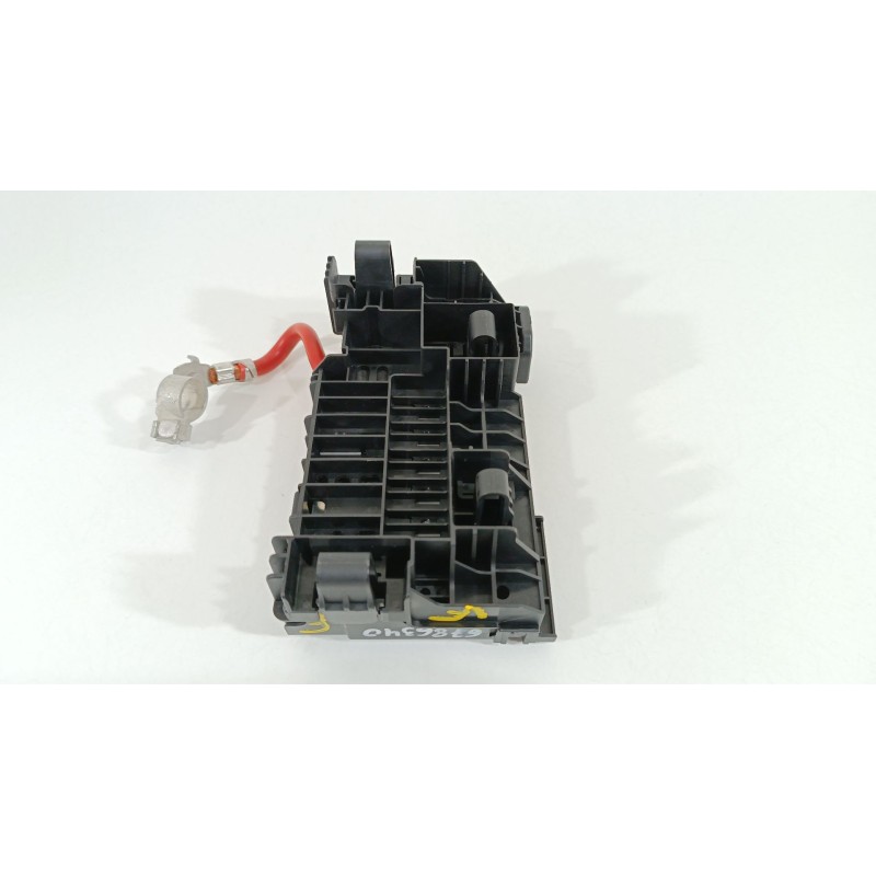 Recambio de caja reles / fusibles para opel astra k (b16) 1.6 cdti (68) referencia OEM IAM 39116136 525230582 
