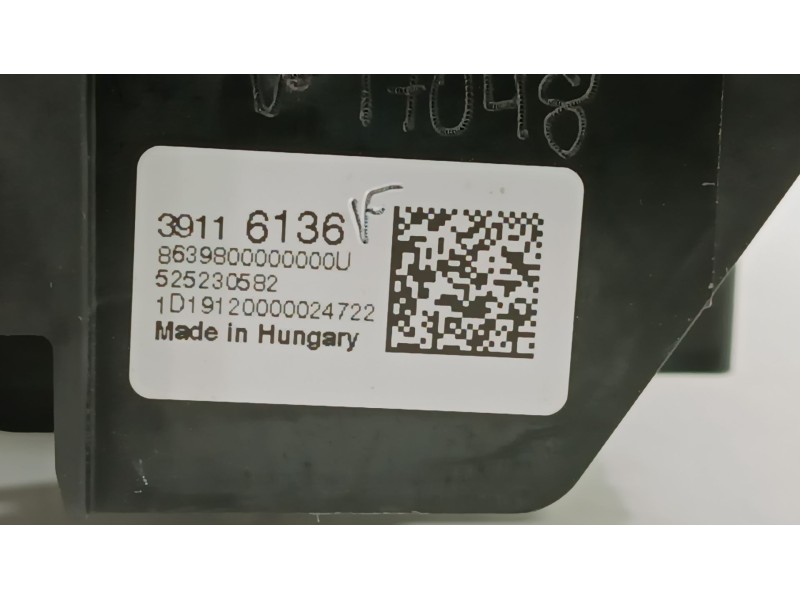 Recambio de caja reles / fusibles para opel astra k (b16) 1.6 cdti (68) referencia OEM IAM 39116136 525230582 