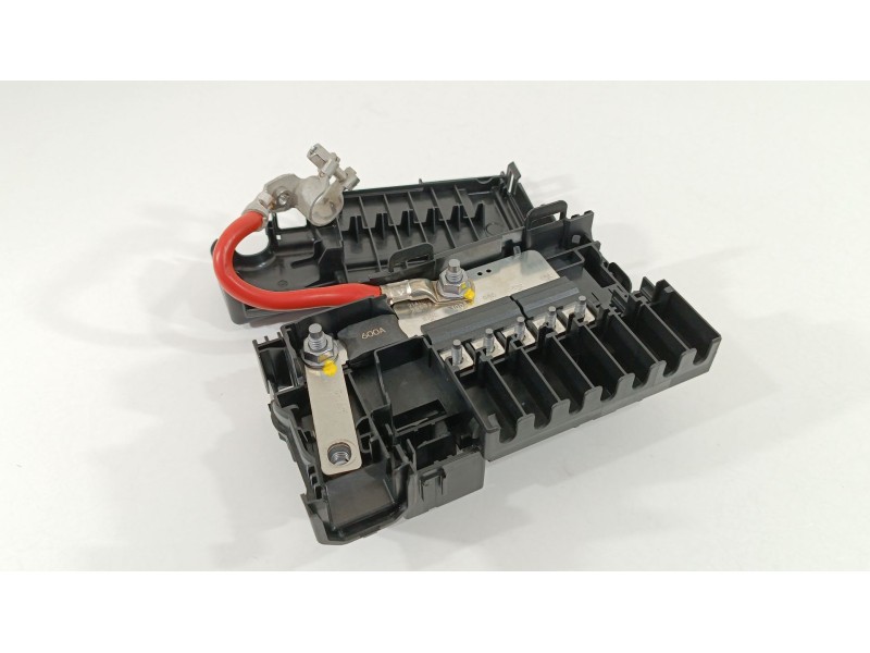 Recambio de caja reles / fusibles para opel astra k (b16) 1.6 cdti (68) referencia OEM IAM 39116136 525230582 