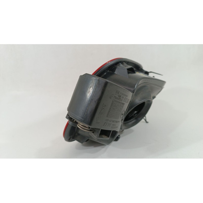 Recambio de tapa exterior combustible para opel astra k (b16) 1.6 cdti (68) referencia OEM IAM 39143516  