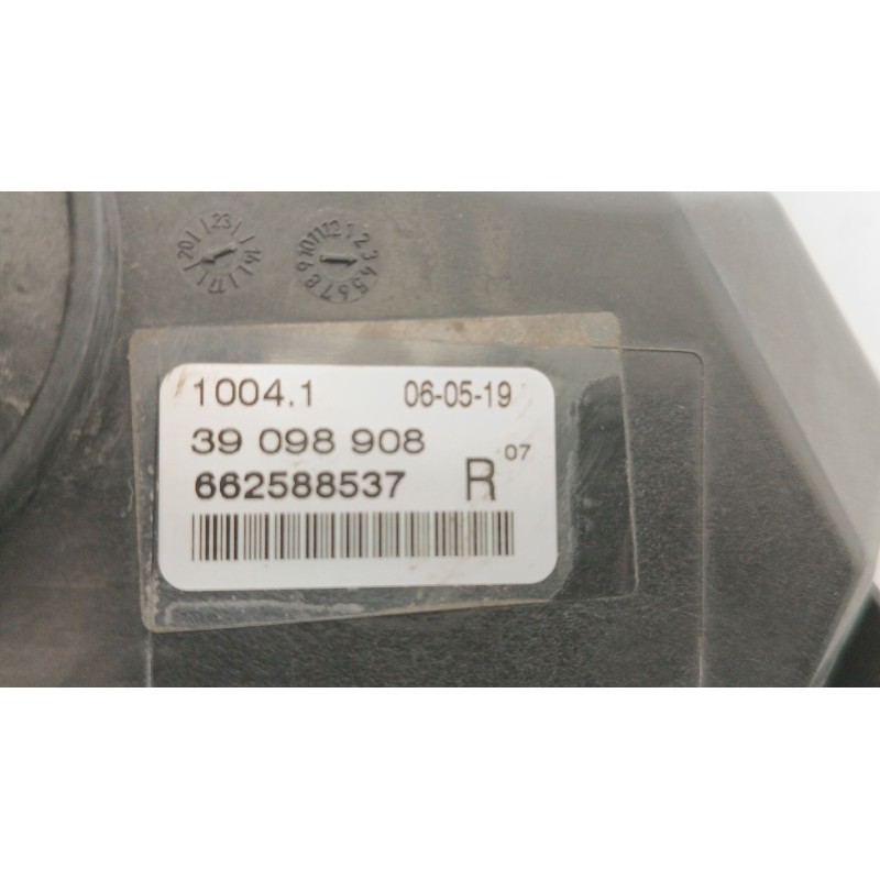 Recambio de faro antiniebla derecho para opel astra k (b16) 1.6 cdti (68) referencia OEM IAM 39098908 662588537 