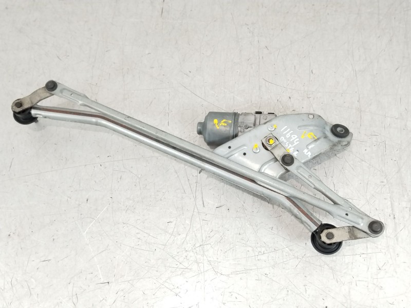 Recambio de motor limpia delantero para dacia duster ambiance 4x2 referencia OEM IAM 8200619512 3397020875 0390241544