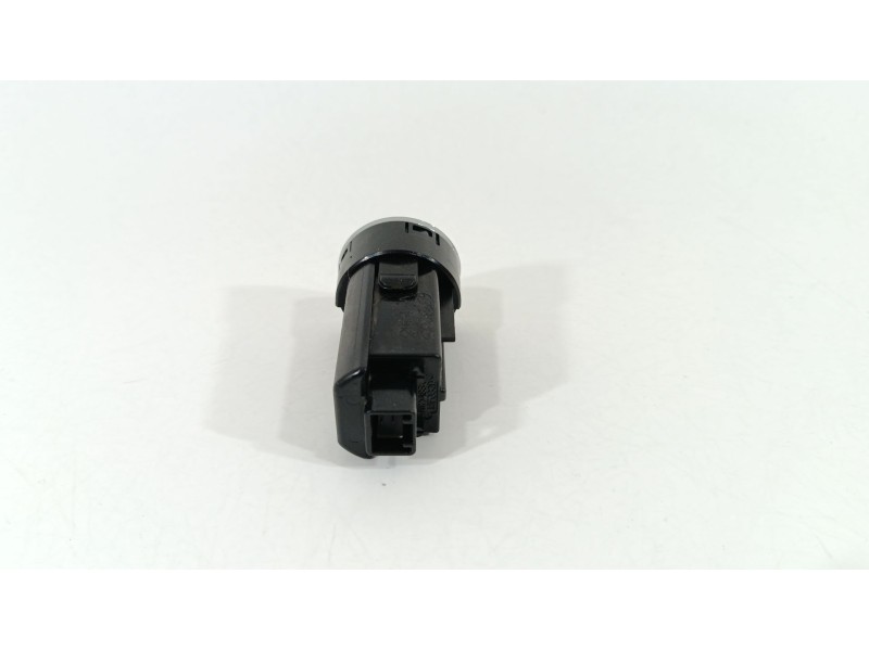 Recambio de conmutador de arranque para toyota yaris (_p13_) 1.5 hybrid (nhp130_) referencia OEM IAM 8961102112  