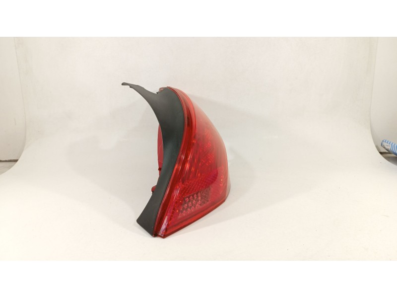 Recambio de piloto trasero derecho para peugeot 308 i (4a_, 4c_) 1.6 16v referencia OEM IAM 9680425680  