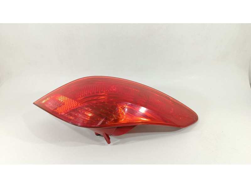 Recambio de piloto trasero derecho para peugeot 308 i (4a_, 4c_) 1.6 16v referencia OEM IAM 9680425680  