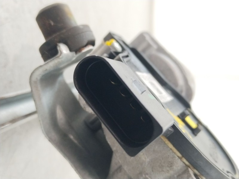Recambio de motor limpia delantero para hyundai i20 go! brasil referencia OEM IAM 98100GB000 98100C8000 W000055128