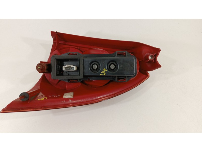 Recambio de piloto trasero izquierdo para peugeot 307 sw (3h) 2.0 hdi 110 referencia OEM IAM 6350Q6  