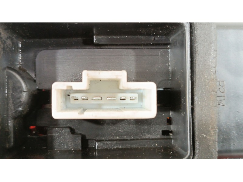 Recambio de piloto trasero izquierdo para peugeot 307 sw (3h) 2.0 hdi 110 referencia OEM IAM 6350Q6  