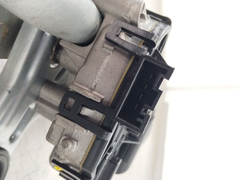 Recambio de motor limpia delantero para bmw x3 (e83) 2.0 sd referencia OEM IAM 61617051669 67636914577 0390241712