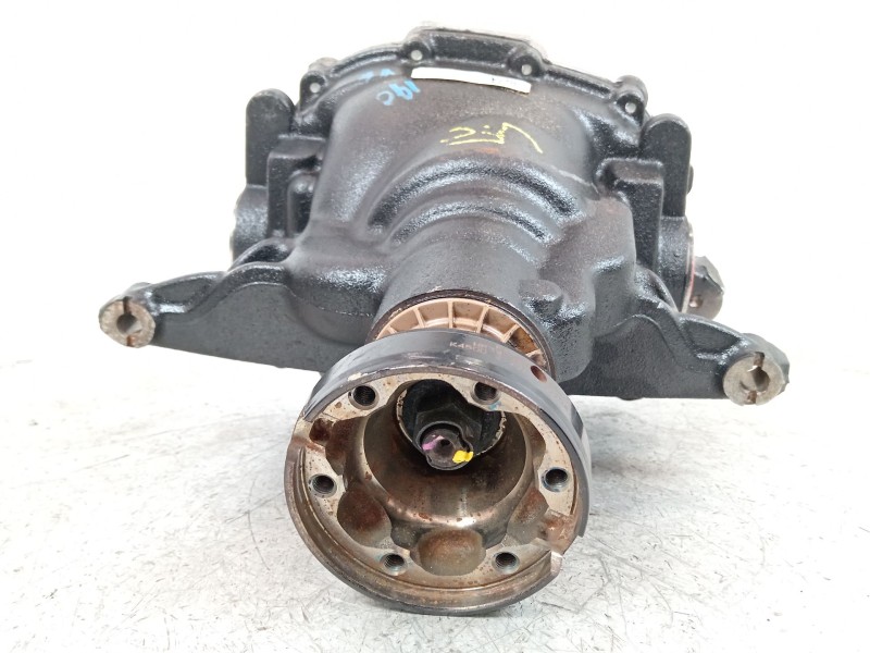 Recambio de diferencial trasero para ford usa mustang coupé 5.0 v8 bullitt referencia OEM IAM JR3W4200CC MR3W4000GA 