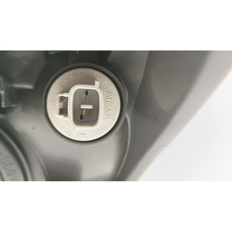 Recambio de faro derecho para toyota rav 4 iii (_a3_) 2.2 d 4wd (ala30_) referencia OEM IAM 8113042311  