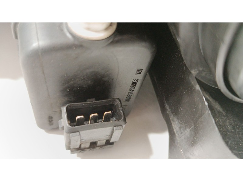 Recambio de faro derecho para toyota rav 4 iii (_a3_) 2.2 d 4wd (ala30_) referencia OEM IAM 8113042311  