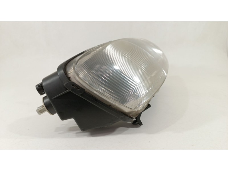 Recambio de faro derecho para peugeot 106 ii (1a_, 1c_) 1.1 i referencia OEM IAM 6205P4  