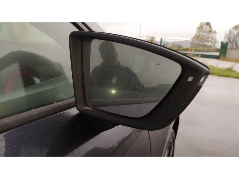 Recambio de retrovisor derecho para seat ibiza (kj1) fr referencia OEM IAM 21996166FM  