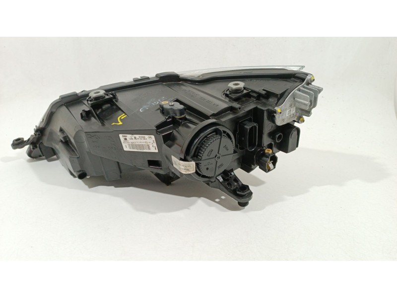 Recambio de faro derecho para seat leon st (5f8) 1.5 tsi referencia OEM IAM 5F1941008K 90100840 7P5941591AH