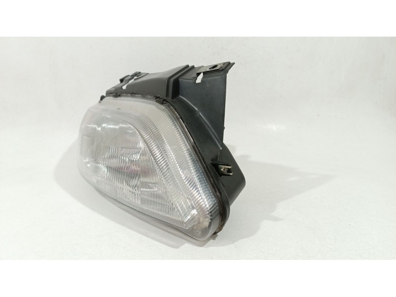 Recambio de faro derecho para citroën xsara break (n2) 1.9 td referencia OEM IAM 6205R5  